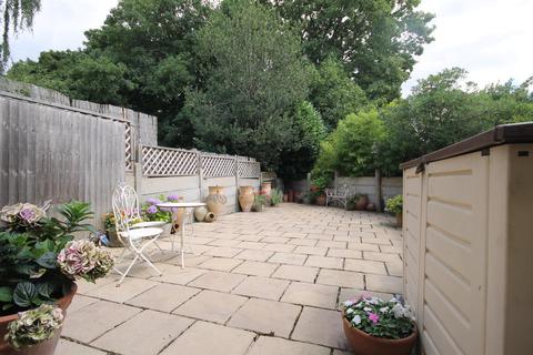 33 Carshalton Park Road, Carshalton, SM5 3SS