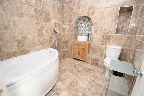 19 Dockfield Road, Shipley, BD17 7AD