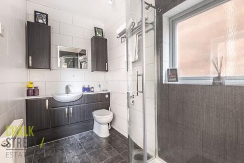 67 Birkbeck Road, Romford, RM7 0QR