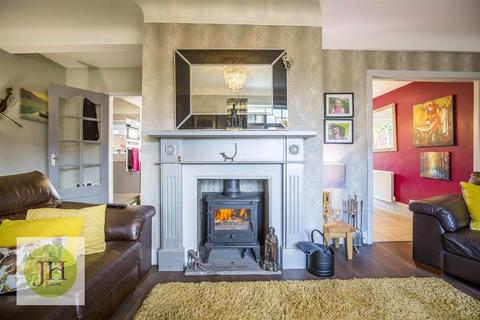 4 Barkhill Road, Vicars Cross, Chester, CH3 5JQ