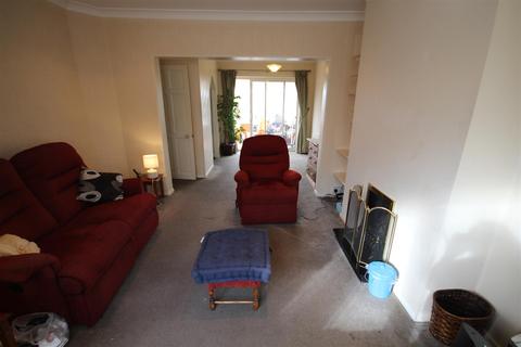 101 Bevendean Crescent, Brighton, BN2 4RE
