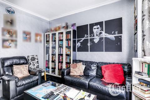 5 Trinity Road, London, N22 8LB