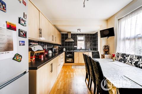 5 Trinity Road, London, N22 8LB
