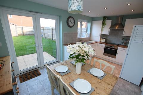 22 Ashcroft Road, Exeter, EX1 3FU