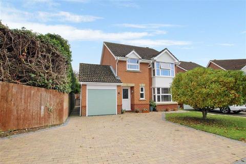5 Balliol Road, Brackley, NN13 6LY