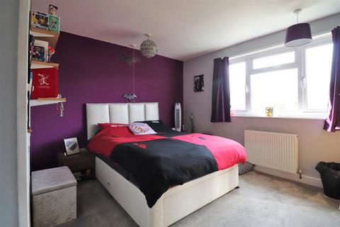 280 Maiden Lane, Crayford, Dartford, DA1 4PS
