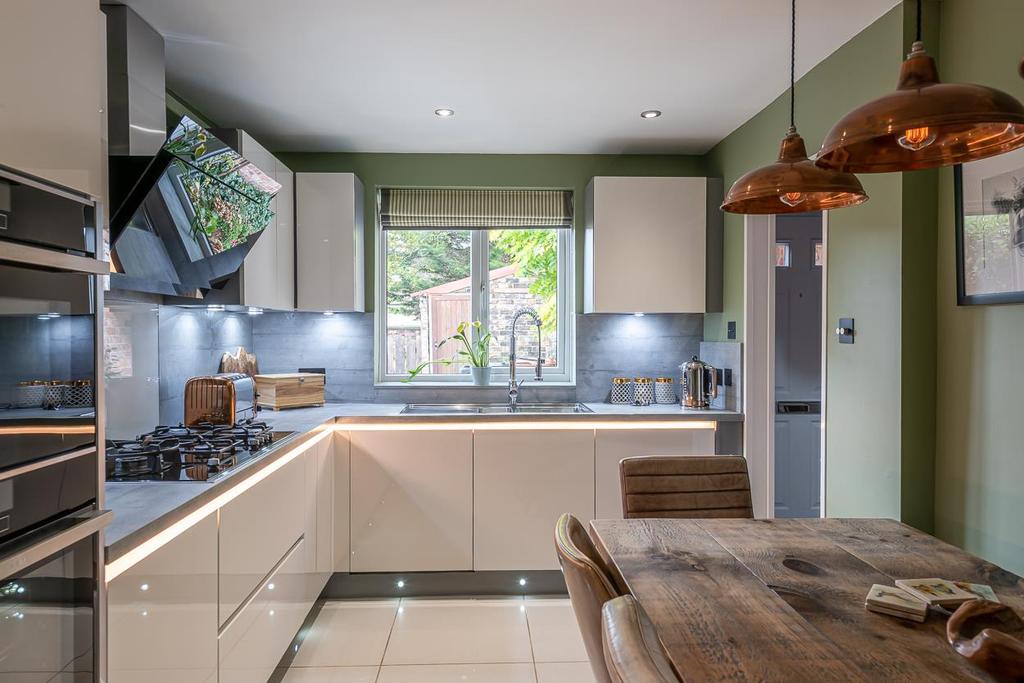 Kitchen/dining room