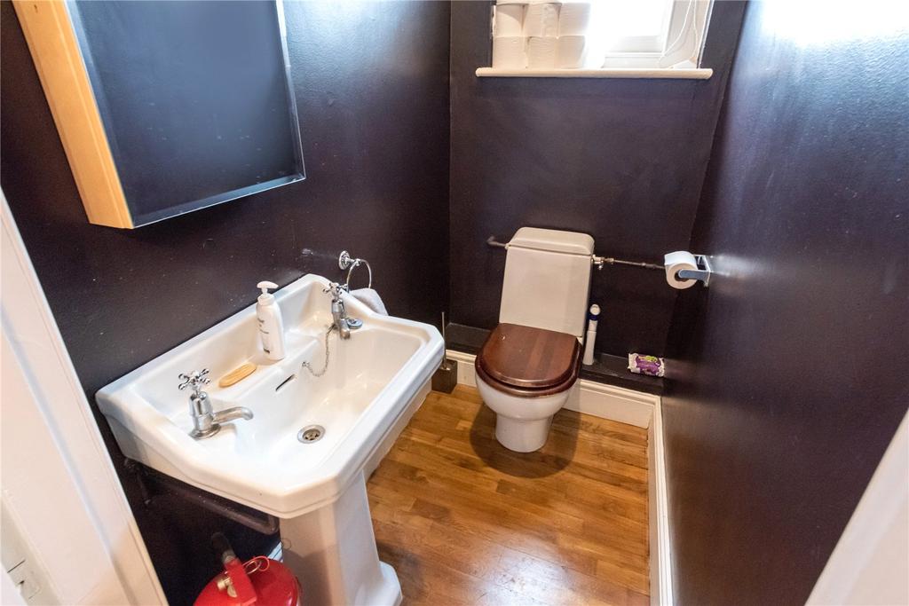 Guest Cloakroom