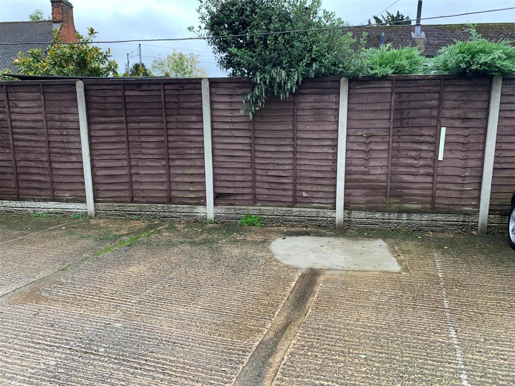 Bourne Park Residential Park, Ipswich 1 bed mobile home £50,000