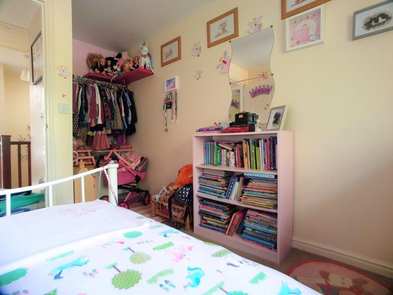 Bedroom 3 (2)