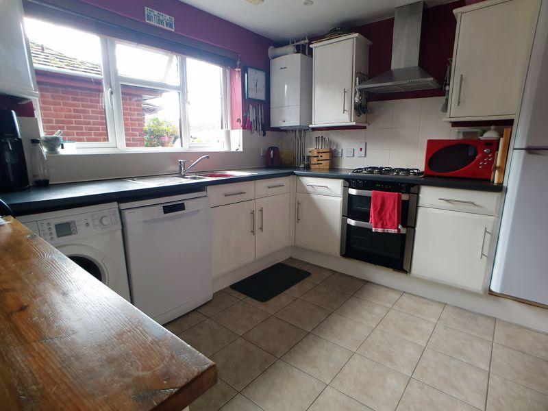 Fitted Kitchen