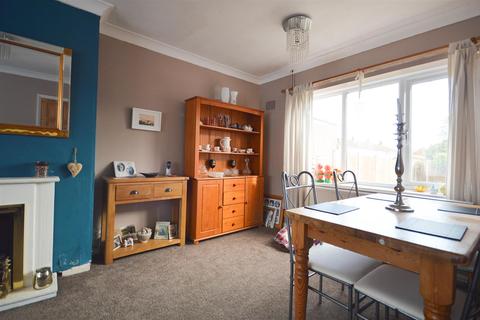 5 Mythe View, Atherstone, CV9 3BY