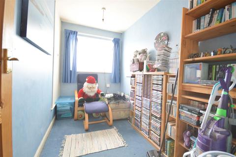 5 Mythe View, Atherstone, CV9 3BY