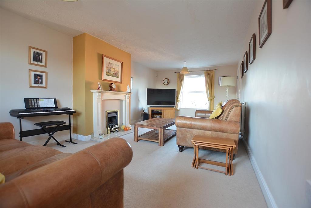 Valley View, Mansfield 5 bed detached house £325,000