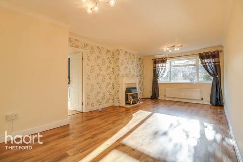 96 Fairfields, Thetford, IP24 1LB