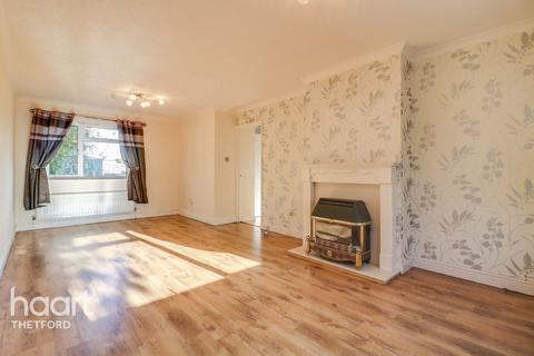 96 Fairfields, Thetford, IP24 1LB