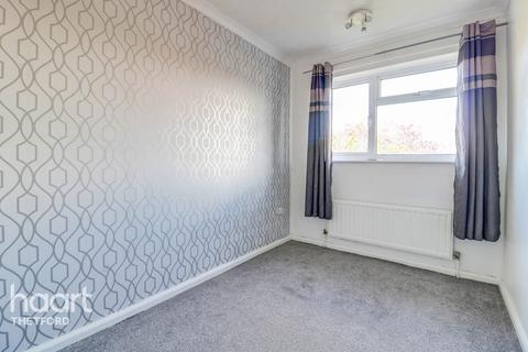 96 Fairfields, Thetford, IP24 1LB