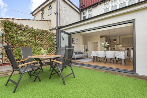 3 Mount Pleasant Road, New Malden, KT3 3JZ