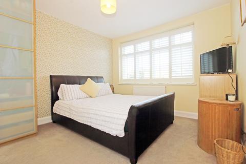 3 Mount Pleasant Road, New Malden, KT3 3JZ