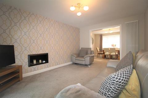 38 Biddall Drive, Manchester, M23 1PF