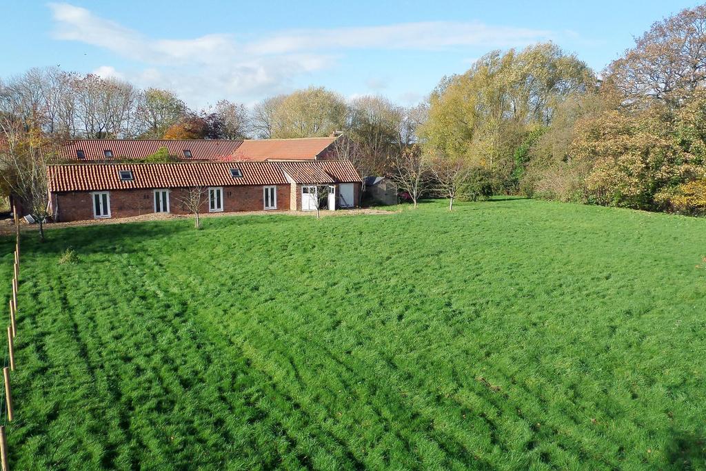 Prospect Barn, Laytham, York, North... 2 bed barn conversion - £220,000