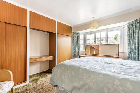 27 Hazell Way, Stoke Poges, Slough, SL2 4DD