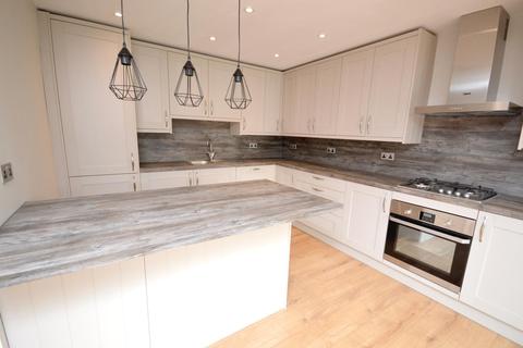 38 Marshalls Drive, Romford, RM1 4JT