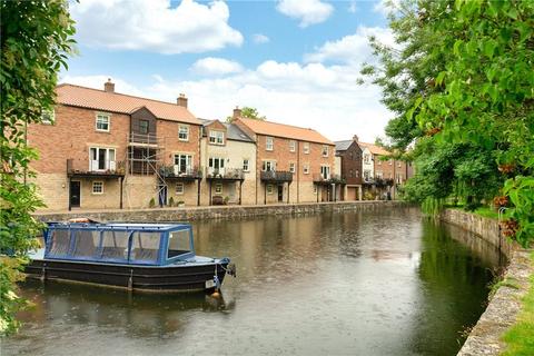 8 Canal Wharf, Ripon, HG4 1AQ