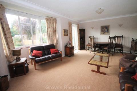 70 Lime Grove, New Malden, KT3 3TR