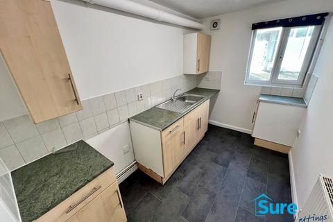 1 bedroom apartment to rent, Stratton Corner, Barton Street. GL1