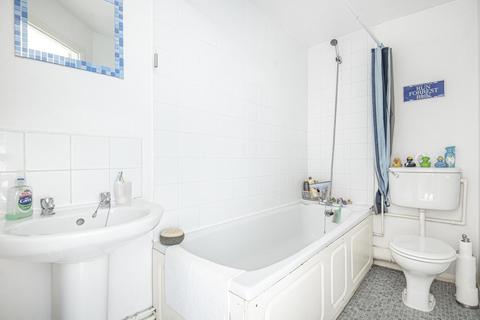33 Sybil Phoenix Close, London, SE8 5BA