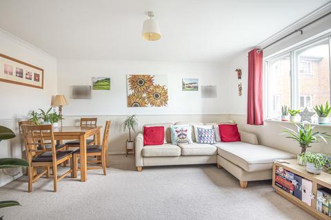 33 Sybil Phoenix Close, London, SE8 5BA