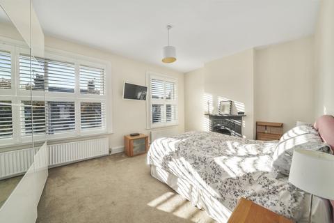 129 Framfield Road, London, W7 1NQ