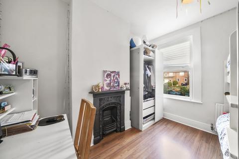 129 Framfield Road, London, W7 1NQ