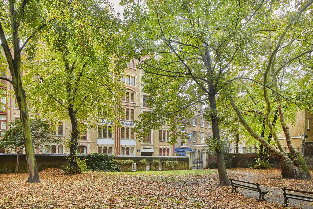 Olivers Wharf, Wapping High Street, London E1 W ...