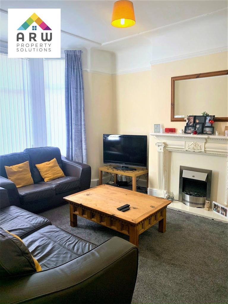 Egerton Road, Liverpool, Merseyside, L15 4 bed terraced house £412