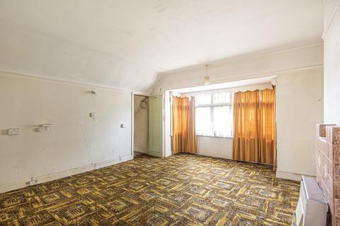 24 Stanhope Avenue, Bromley, BR2 7JR