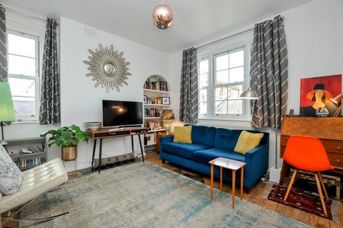 1 bedroom apartment to rent, Gibson Gardens, Stoke Newington