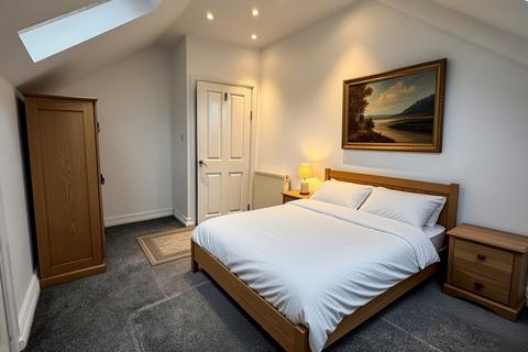 1 bedroom flat to rent, Wolverton Gardens, London, W5