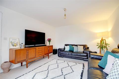 9 Brownes Grove, Loddon, Norwich, NR14 6FA