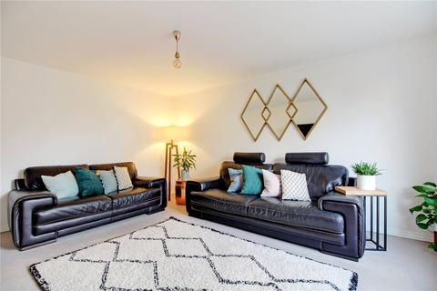 9 Brownes Grove, Loddon, Norwich, NR14 6FA