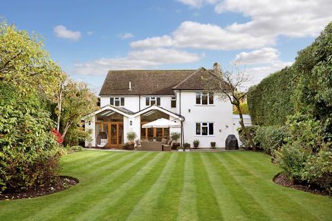 St Rumans Bakeham Lane, Englefield Green, Egham, TW20 9TU