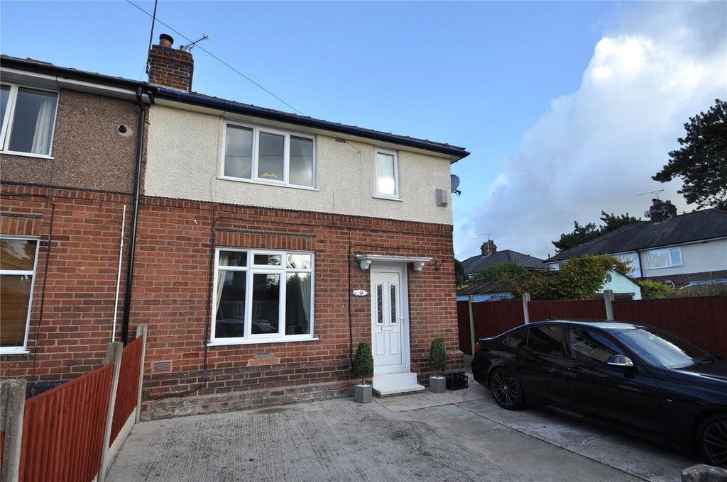 Pine Grove, Hoole, Chester, CH2 3 bed semidetached house £200,000