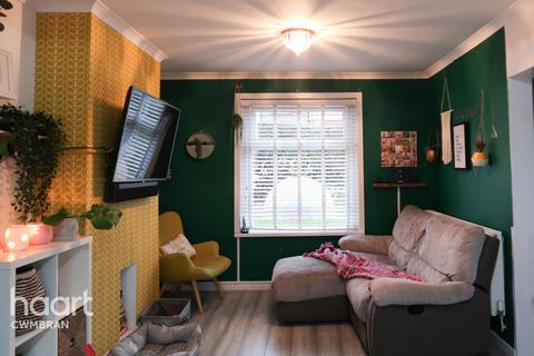 27 Channel View, Penygarn, Pontypool, NP4 8BN
