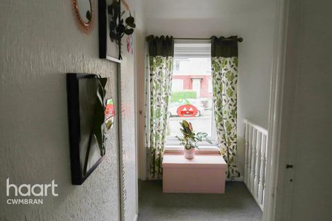 27 Channel View, Penygarn, Pontypool, NP4 8BN