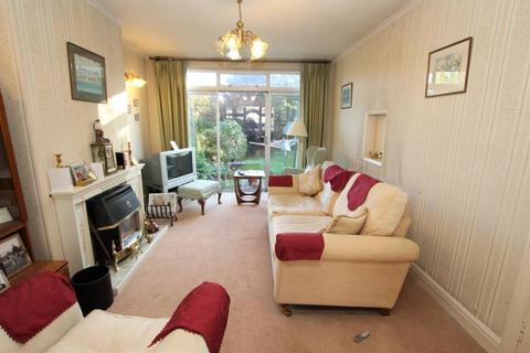 20 Winchfield Close, Harrow, HA3 0DT