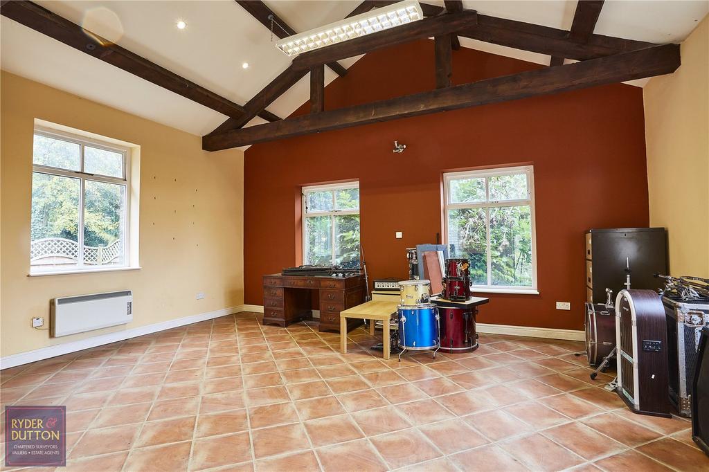 Coach House Internal