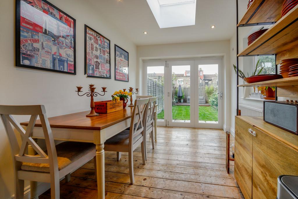 Fulbourne Road, Walthamstow, E17 3 bed terraced house £530,000