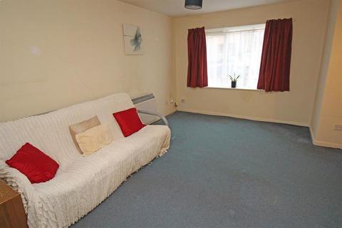 47 Bradman Way, Stevenage, SG1 5RE