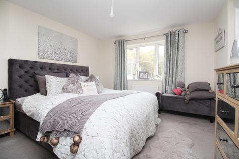 23 Bryn Meurig, Llanharry, Pontyclun, CF72 9FY